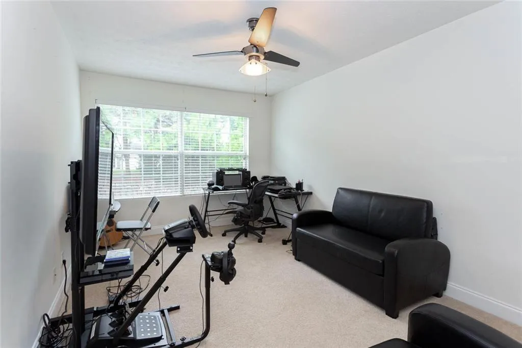 6980 Roswell Road Unit J8, Atlanta, Georgia 30328, 2 Bedrooms Bedrooms, ,1 BathroomBathrooms,Residential,Sold,6980 Roswell Road Unit J8,6803675