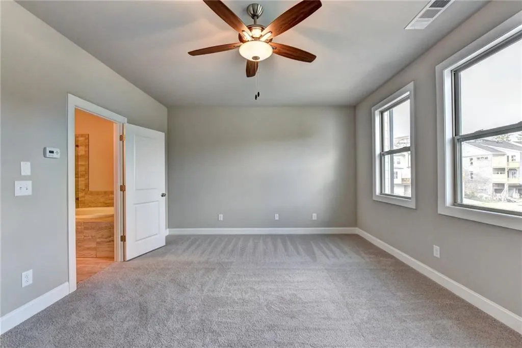 4125 Township Parkway, Atlanta, Georgia 30342, 3 Bedrooms Bedrooms, ,3 BathroomsBathrooms,Residential,Sold,4125 Township Parkway,5906933