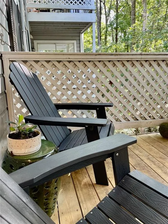 1407 Vicksburg Place, Sandy Springs, Georgia 30350, 2 Bedrooms Bedrooms, ,2 BathroomsBathrooms,Residential,Sold,1407 Vicksburg Place,7472672