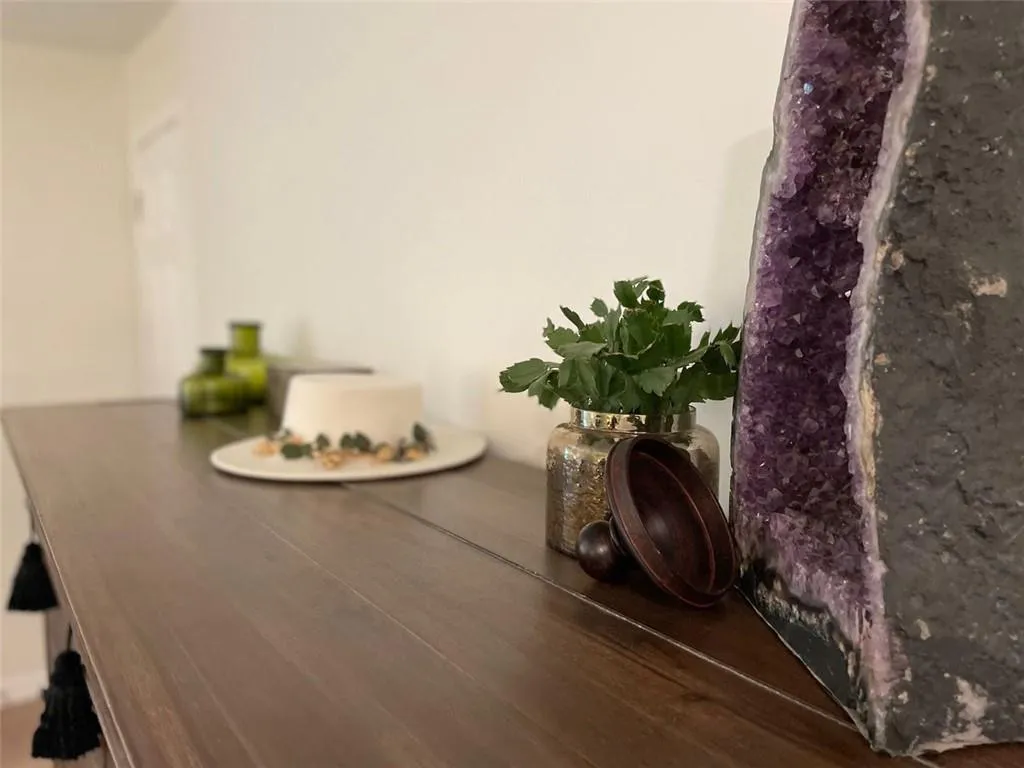 1407 Vicksburg Place, Sandy Springs, Georgia 30350, 2 Bedrooms Bedrooms, ,2 BathroomsBathrooms,Residential,Sold,1407 Vicksburg Place,7472672