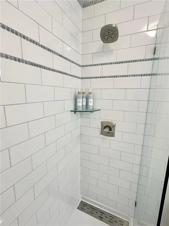 1407 Vicksburg Place, Sandy Springs, Georgia 30350, 2 Bedrooms Bedrooms, ,2 BathroomsBathrooms,Residential,Sold,1407 Vicksburg Place,7472672