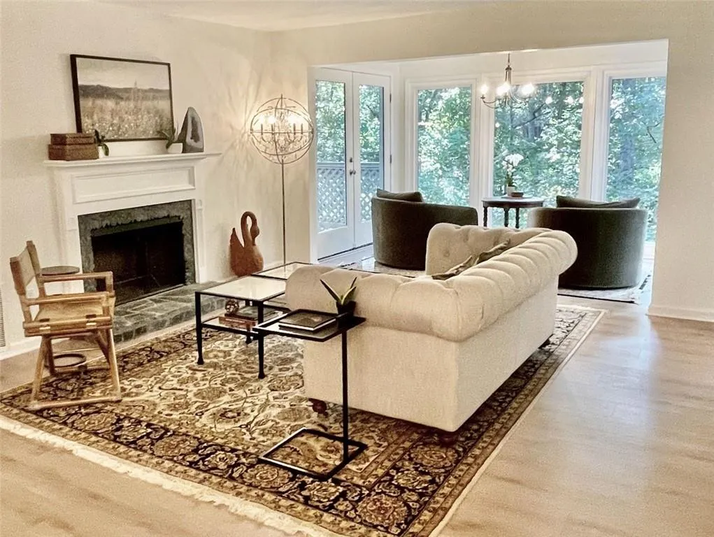 1407 Vicksburg Place, Sandy Springs, Georgia 30350, 2 Bedrooms Bedrooms, ,2 BathroomsBathrooms,Residential,Sold,1407 Vicksburg Place,7472672