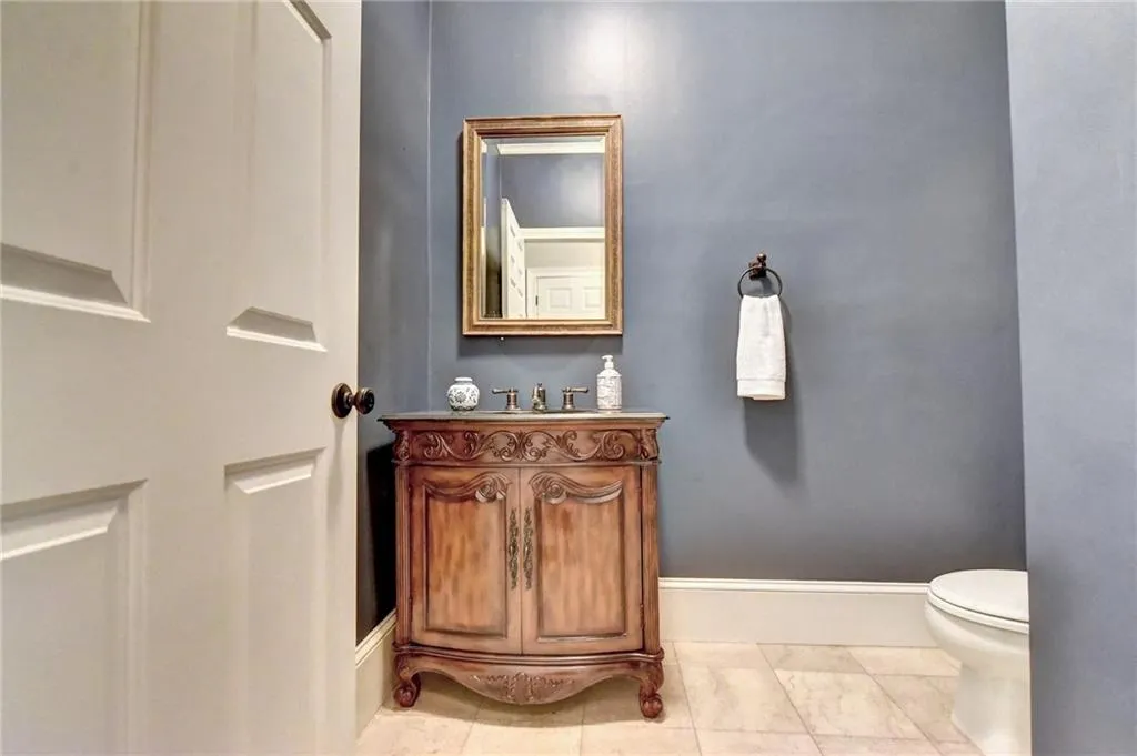 605 Blue Teal Court Nw, Sandy Springs, Georgia 30327, 4 Bedrooms Bedrooms, ,4 BathroomsBathrooms,Residential,Sold,605 Blue Teal Court Nw,6712828