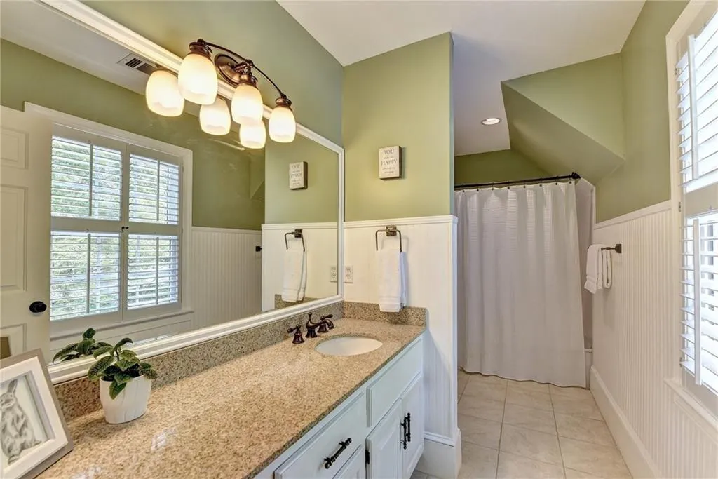 605 Blue Teal Court Nw, Sandy Springs, Georgia 30327, 4 Bedrooms Bedrooms, ,4 BathroomsBathrooms,Residential,Sold,605 Blue Teal Court Nw,6712828