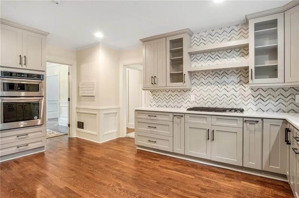 2665 Braffington Court, Sandy Springs, Georgia 30350, 5 Bedrooms Bedrooms, ,4 BathroomsBathrooms,Residential,Sold,2665 Braffington Court,6811150
