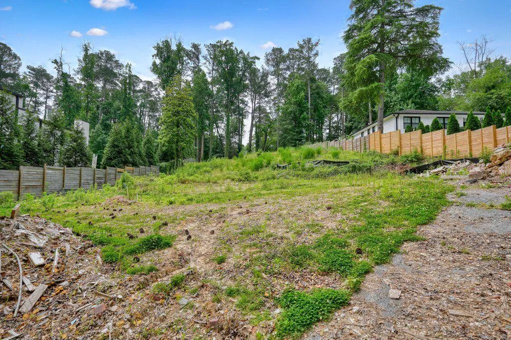 1075 Ferncliff Road Ne, Atlanta, Georgia 30324, ,Land,For Sale,1075 Ferncliff Road Ne,7642753