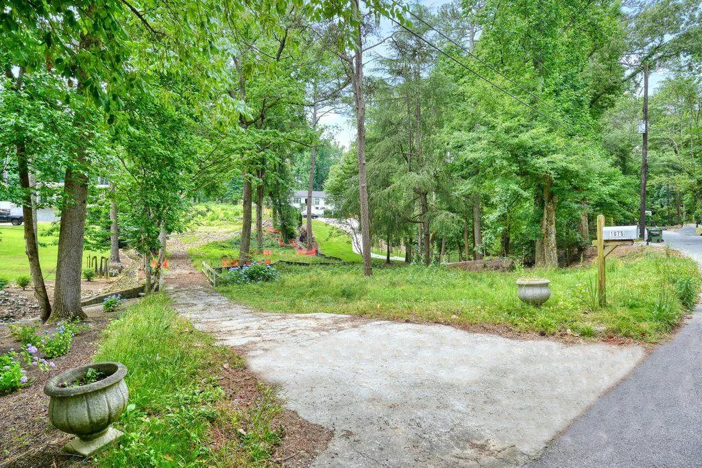 1075 Ferncliff Road Ne, Atlanta, Georgia 30324, ,Land,For Sale,1075 Ferncliff Road Ne,7642753