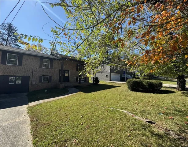 3915 Emerald North Drive, Decatur, Georgia 30035