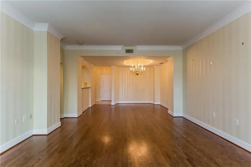 3475 Oak Valley Road Unit 540/55, Atlanta, Georgia 30326, 2 Bedrooms Bedrooms, ,2 BathroomsBathrooms,Residential,Sold,3475 Oak Valley Road Unit 540/55,5616564