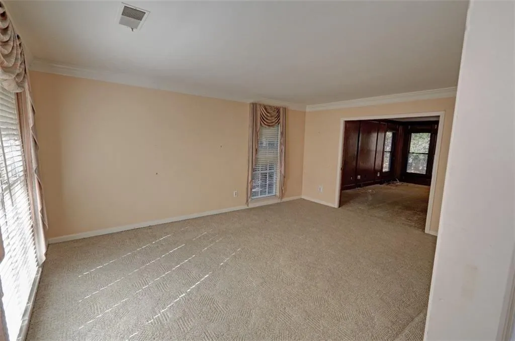 5030 Nesbit Ferry Lane, Atlanta, Georgia 30350, 4 Bedrooms Bedrooms, ,2 BathroomsBathrooms,Residential,Sold,5030 Nesbit Ferry Lane,7681647