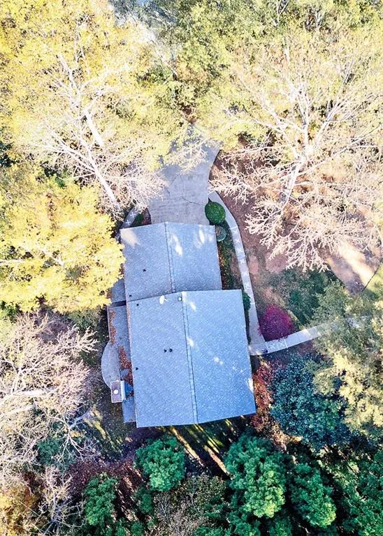 5030 Nesbit Ferry Lane, Atlanta, Georgia 30350, 4 Bedrooms Bedrooms, ,2 BathroomsBathrooms,Residential,Sold,5030 Nesbit Ferry Lane,7681647