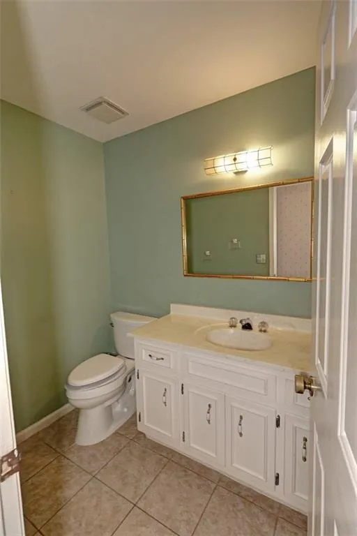 5030 Nesbit Ferry Lane, Atlanta, Georgia 30350, 4 Bedrooms Bedrooms, ,2 BathroomsBathrooms,Residential,Sold,5030 Nesbit Ferry Lane,7681647