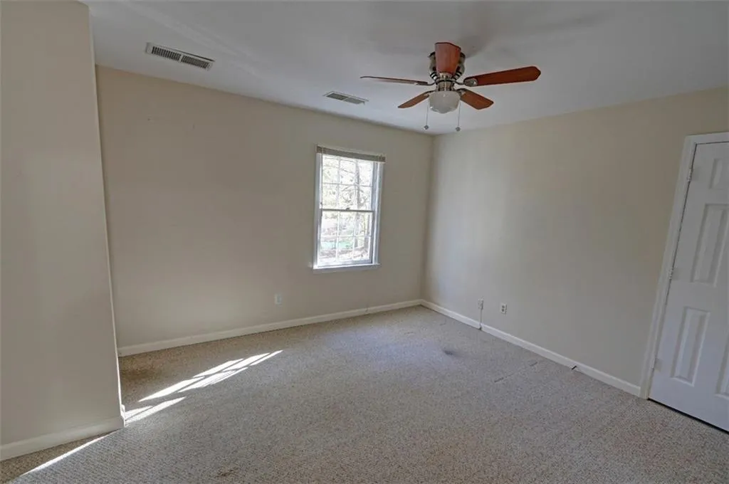 5030 Nesbit Ferry Lane, Atlanta, Georgia 30350, 4 Bedrooms Bedrooms, ,2 BathroomsBathrooms,Residential,Sold,5030 Nesbit Ferry Lane,7681647