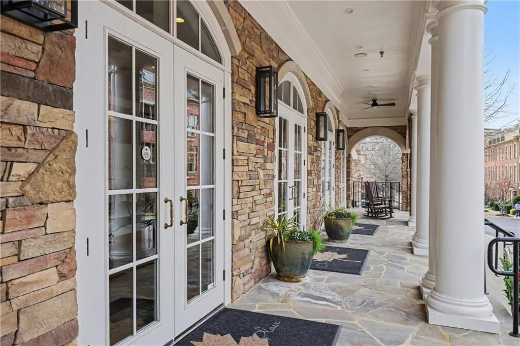 317 Riversedge Drive, Atlanta, Georgia 30339, 5 Bedrooms Bedrooms, ,4 BathroomsBathrooms,Residential,For Sale,317 Riversedge Drive,7699565