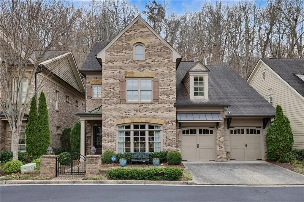 317 Riversedge Drive, Atlanta, Georgia 30339, 5 Bedrooms Bedrooms, ,4 BathroomsBathrooms,Residential,For Sale,317 Riversedge Drive,7699565