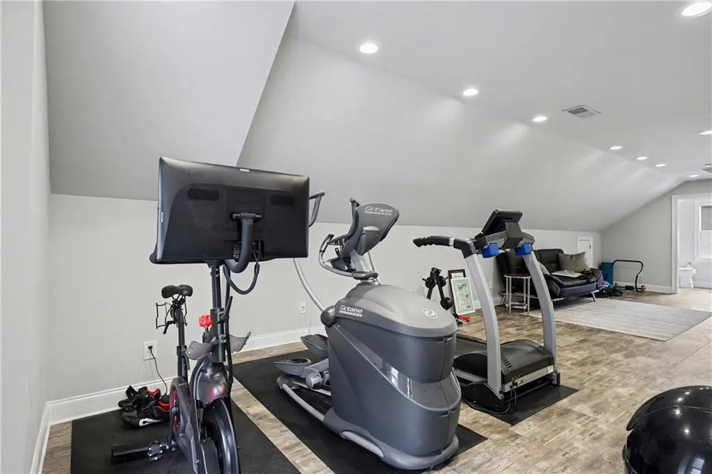 317 Riversedge Drive, Atlanta, Georgia 30339, 5 Bedrooms Bedrooms, ,4 BathroomsBathrooms,Residential,For Sale,317 Riversedge Drive,7699565