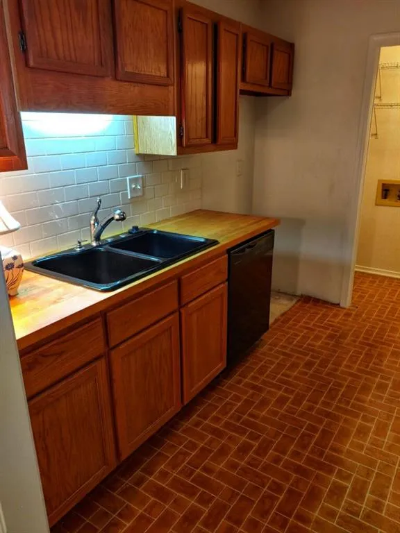 405 Gettysburg Place, Atlanta, Georgia 30350, 2 Bedrooms Bedrooms, ,2 BathroomsBathrooms,Residential,Sold,405 Gettysburg Place,6711491