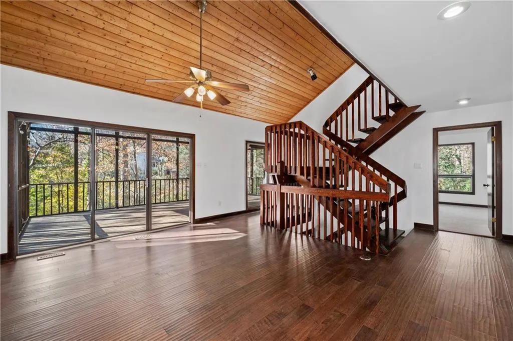 510 Forest Valley Road, Atlanta, Georgia 30342, 3 Bedrooms Bedrooms, ,3 BathroomsBathrooms,Residential,Sold,510 Forest Valley Road,7494537