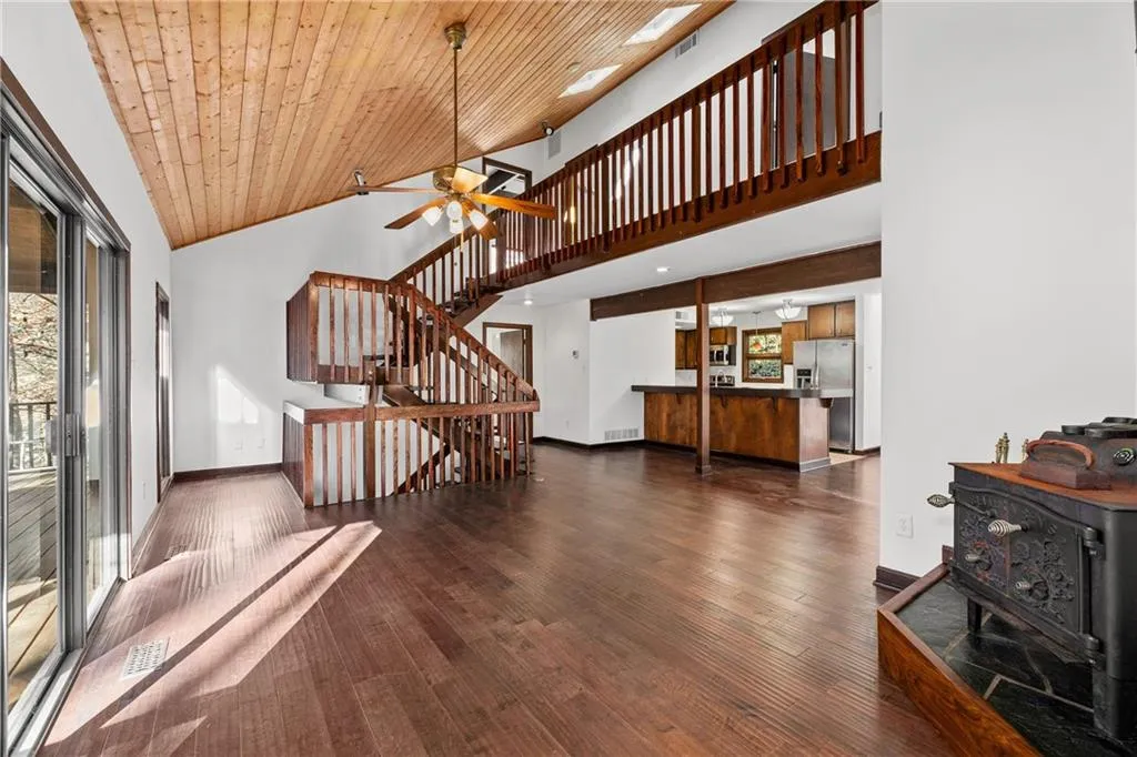 510 Forest Valley Road, Atlanta, Georgia 30342, 3 Bedrooms Bedrooms, ,3 BathroomsBathrooms,Residential,Sold,510 Forest Valley Road,7494537