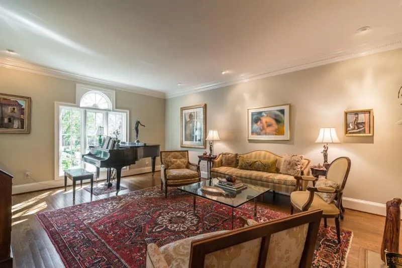 44 Paces West Drive Nw Unit 44, Atlanta, Georgia 30327, 4 Bedrooms Bedrooms, ,2 BathroomsBathrooms,Residential,Sold,44 Paces West Drive Nw Unit 44,5507362