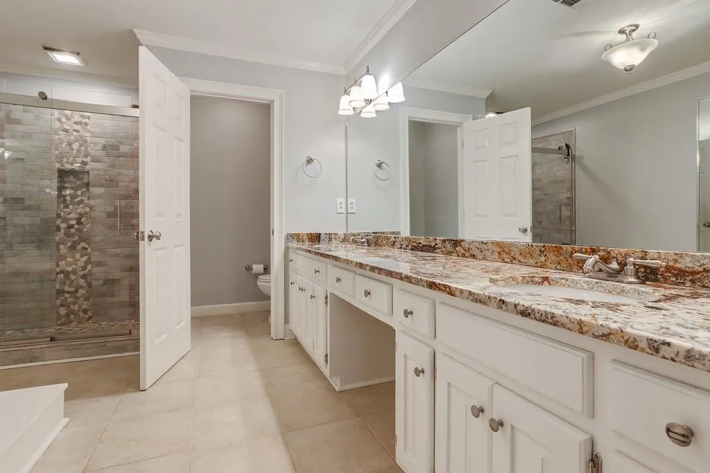 7155 Roswell Road Unit 53, Sandy Springs, Georgia 30328, 4 Bedrooms Bedrooms, ,3 BathroomsBathrooms,Residential,Sold,7155 Roswell Road Unit 53,6106871