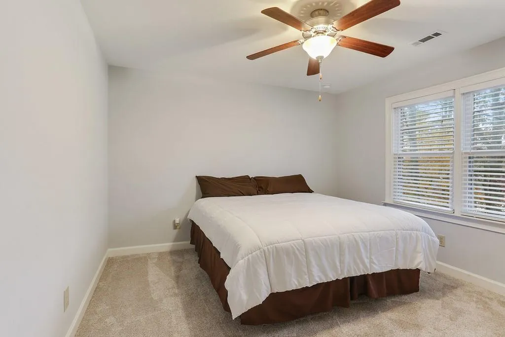 7155 Roswell Road Unit 53, Sandy Springs, Georgia 30328, 4 Bedrooms Bedrooms, ,3 BathroomsBathrooms,Residential,Sold,7155 Roswell Road Unit 53,6106871
