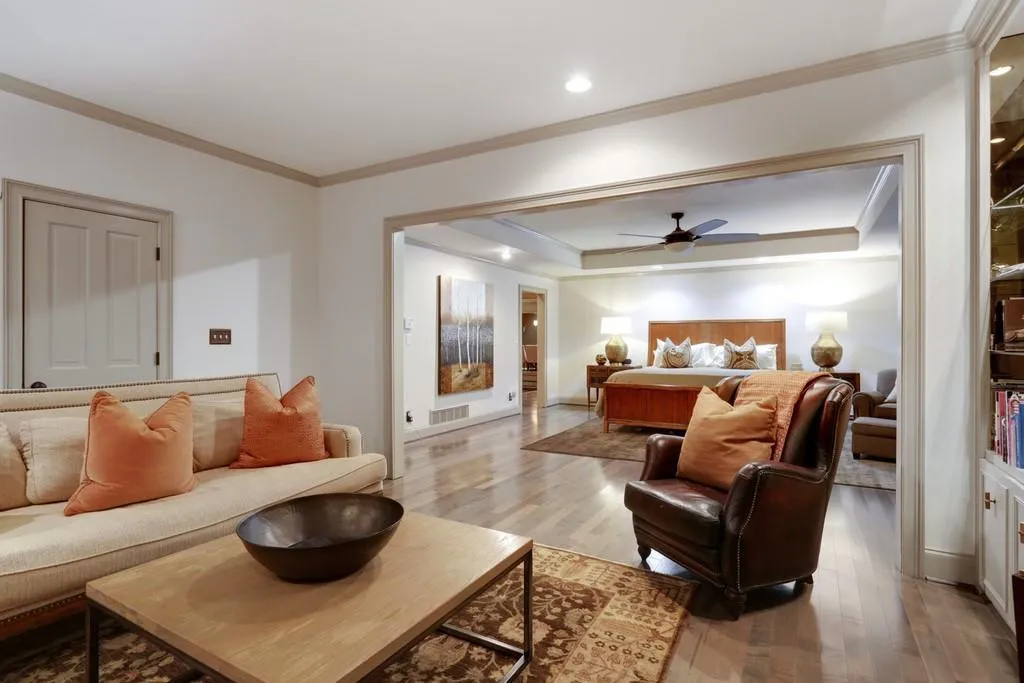 1295 W Garmon Road, Atlanta, Georgia 30327, 5 Bedrooms Bedrooms, ,5 BathroomsBathrooms,Residential,Sold,1295 W Garmon Road,6646263