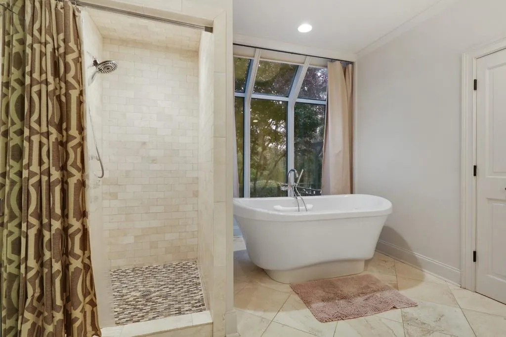 1295 W Garmon Road, Atlanta, Georgia 30327, 5 Bedrooms Bedrooms, ,5 BathroomsBathrooms,Residential,Sold,1295 W Garmon Road,6646263