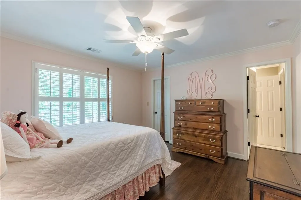 7690 Blandford Place, Sandy Springs, Georgia 30350, 6 Bedrooms Bedrooms, ,5 BathroomsBathrooms,Residential,Sold,7690 Blandford Place,6629843