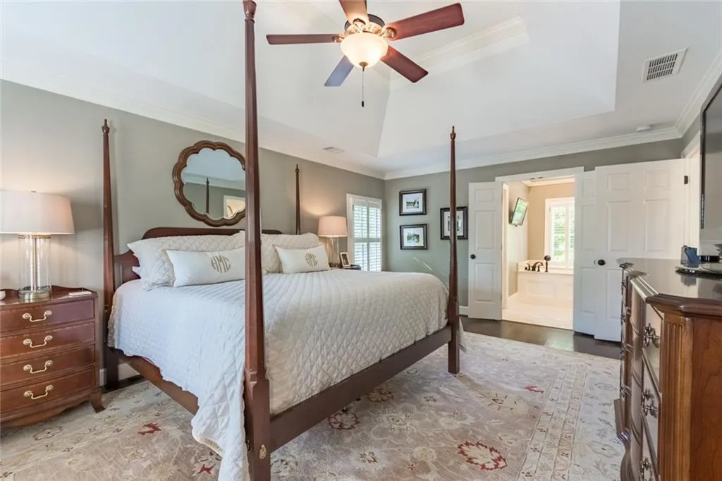 7690 Blandford Place, Sandy Springs, Georgia 30350, 6 Bedrooms Bedrooms, ,5 BathroomsBathrooms,Residential,Sold,7690 Blandford Place,6629843