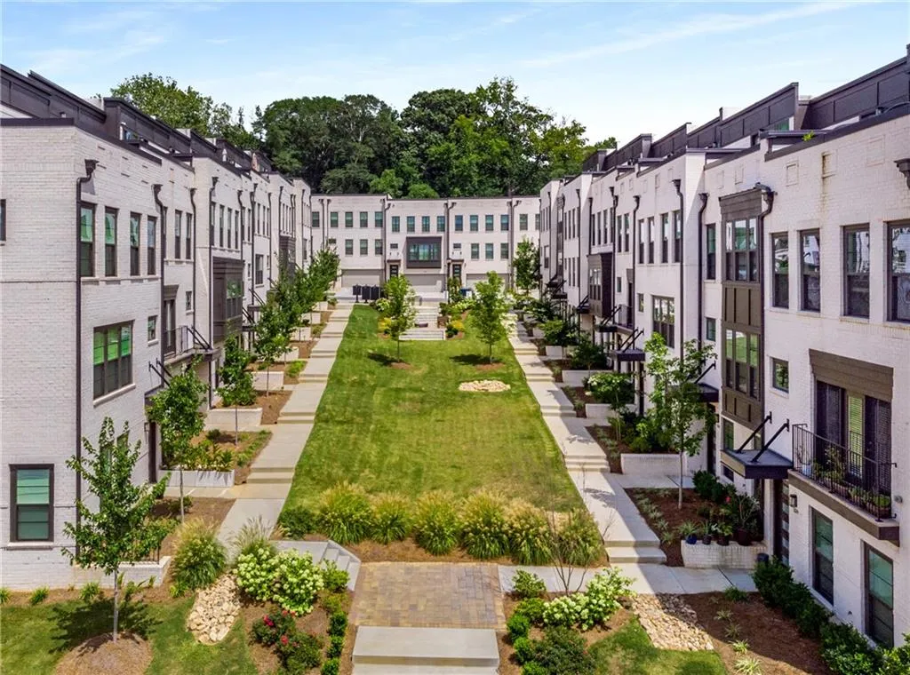 Surrounding community featuring a lawn