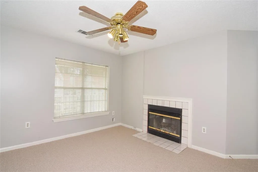 3655 Habersham Road Unit 335, Atlanta, Georgia 30305, 1 Bedroom Bedrooms, ,1 BathroomBathrooms,Residential,Sold,3655 Habersham Road Unit 335,5711482