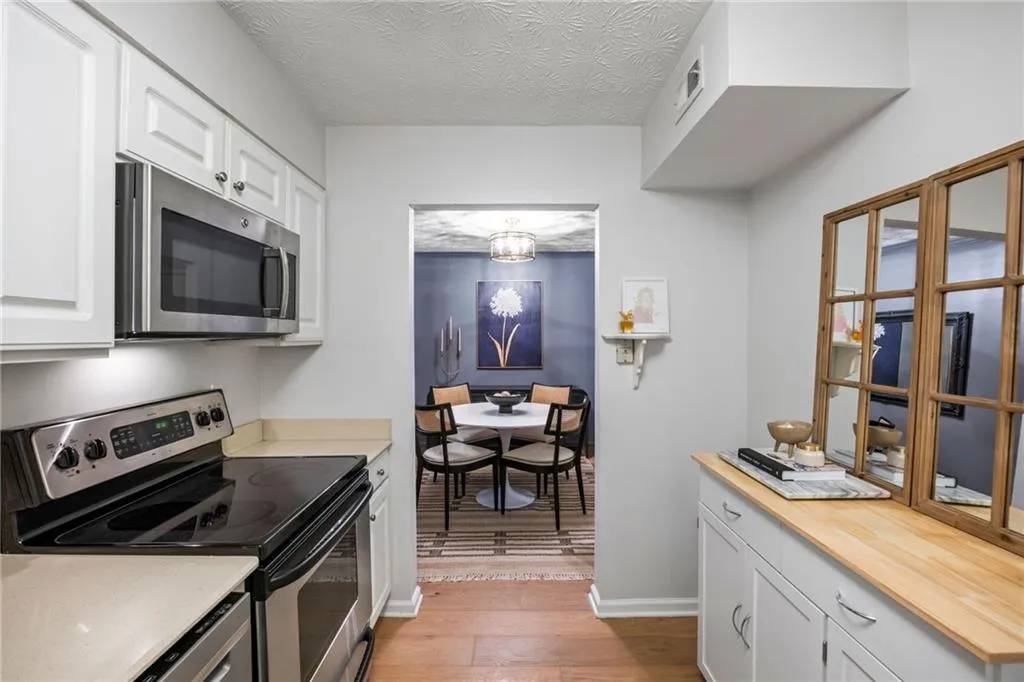 3476 Essex Avenue Unit 85, Atlanta, Georgia 30339, 2 Bedrooms Bedrooms, ,2 BathroomsBathrooms,Residential,For Sale,3476 Essex Avenue Unit 85,7636541