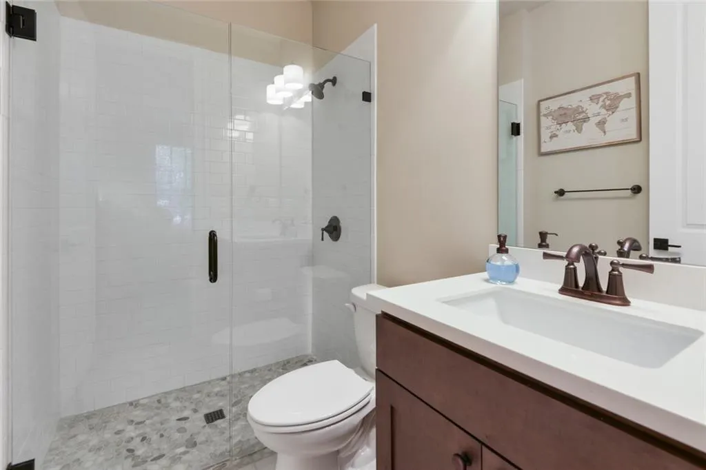 243 Franklin Road, Atlanta, Georgia 30342, 3 Bedrooms Bedrooms, ,3 BathroomsBathrooms,Residential,Sold,243 Franklin Road,6802103