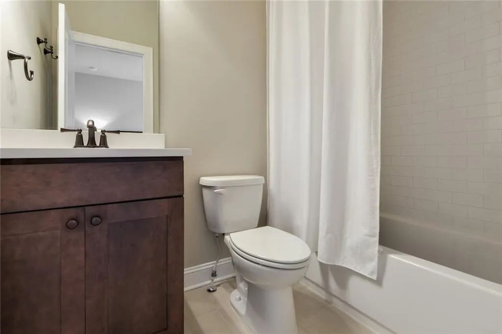 243 Franklin Road, Atlanta, Georgia 30342, 3 Bedrooms Bedrooms, ,3 BathroomsBathrooms,Residential,Sold,243 Franklin Road,6802103
