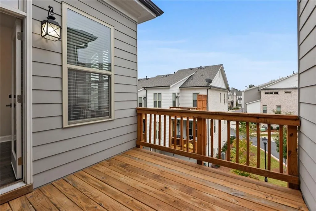 243 Franklin Road, Atlanta, Georgia 30342, 3 Bedrooms Bedrooms, ,3 BathroomsBathrooms,Residential,Sold,243 Franklin Road,6802103