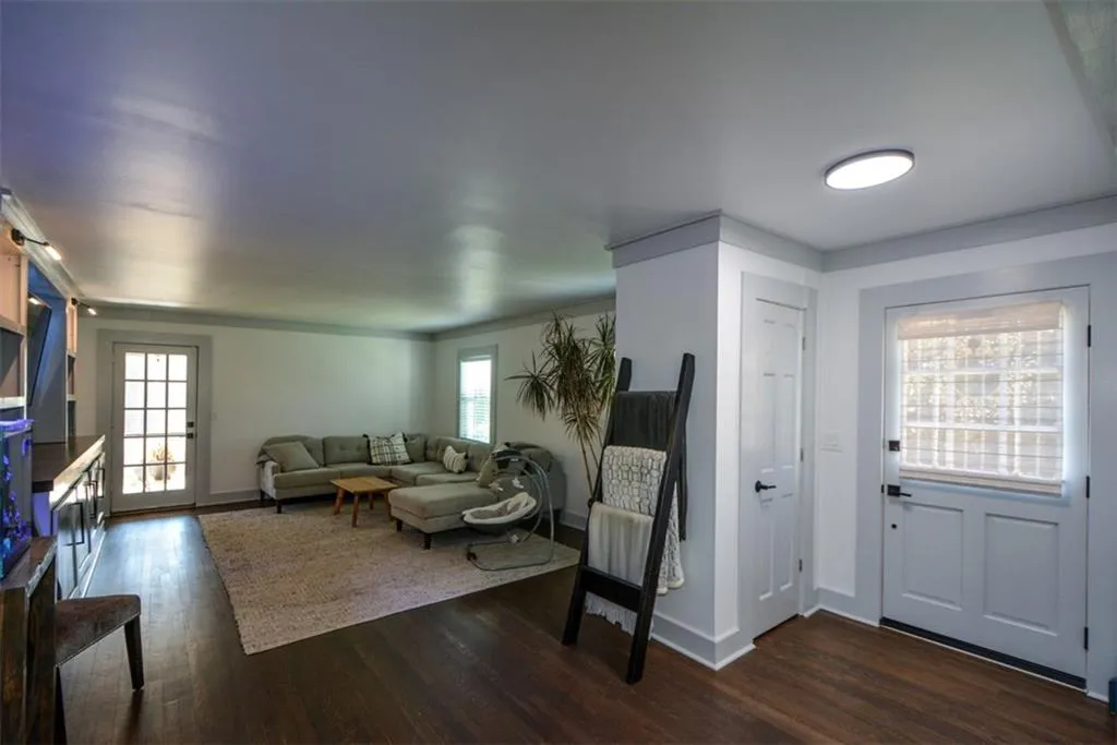 835 Glenairy Drive, Atlanta, Georgia 30328, 3 Bedrooms Bedrooms, ,3 BathroomsBathrooms,Residential,Sold,835 Glenairy Drive,7007418