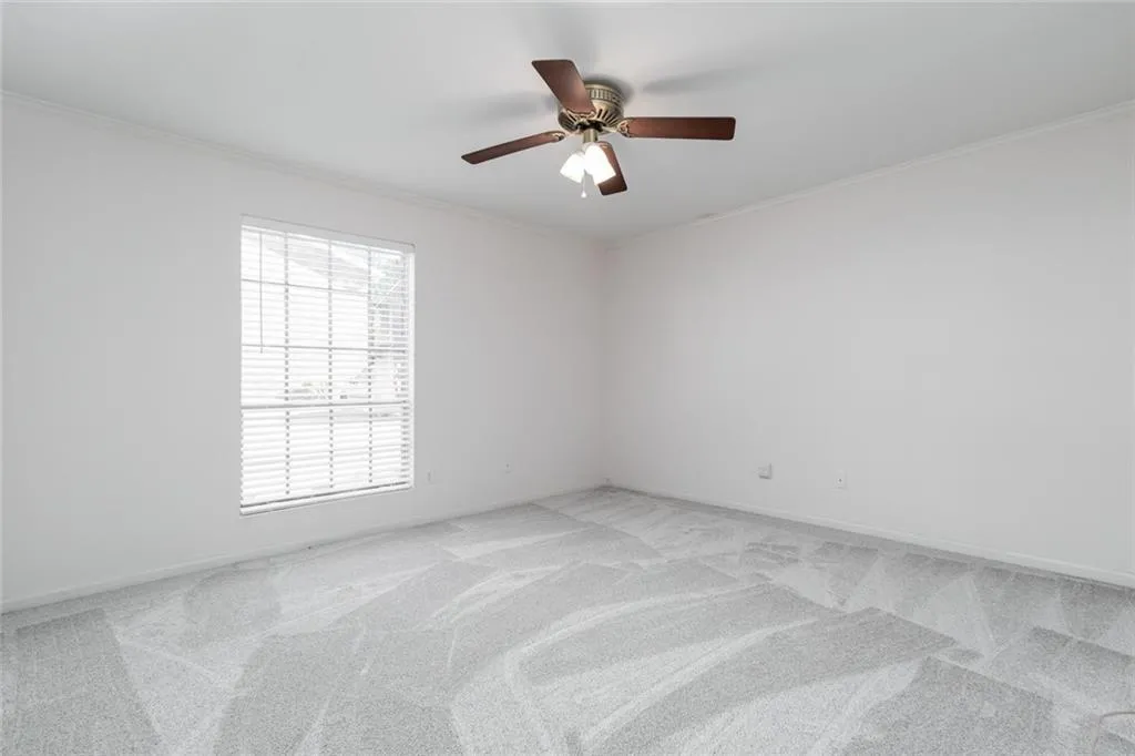 5517 Kingsport Drive Unit 5517, Atlanta, Georgia 30342, 2 Bedrooms Bedrooms, ,1 BathroomBathrooms,Residential,Sold,5517 Kingsport Drive Unit 5517,6544200