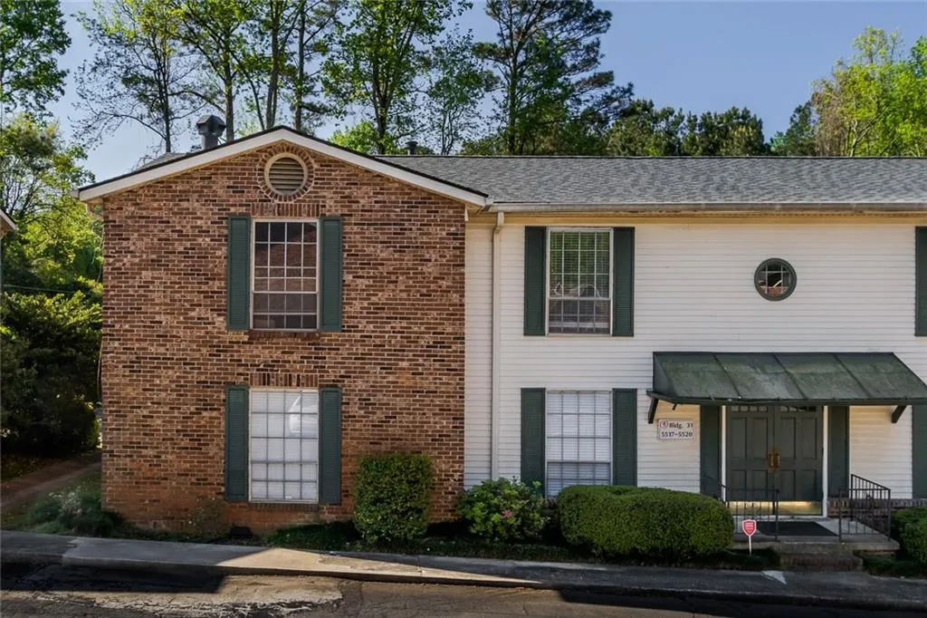 5517 Kingsport Drive Unit 5517, Atlanta, Georgia 30342, 2 Bedrooms Bedrooms, ,1 BathroomBathrooms,Residential,Sold,5517 Kingsport Drive Unit 5517,6544200