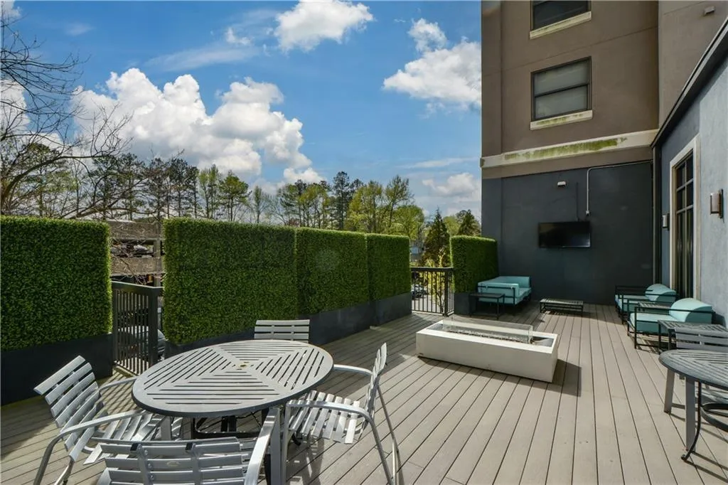 795 Hammond Drive Unit 1409, Atlanta, Georgia 30328, 1 Bedroom Bedrooms, ,1 BathroomBathrooms,Residential,Sold,795 Hammond Drive Unit 1409,7497774