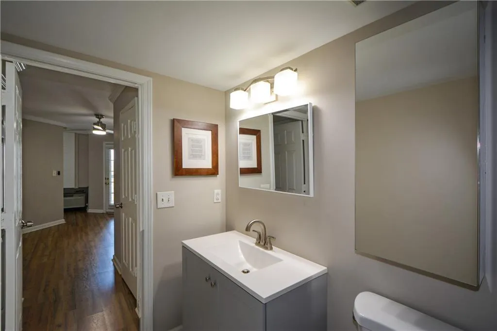 795 Hammond Drive Unit 1409, Atlanta, Georgia 30328, 1 Bedroom Bedrooms, ,1 BathroomBathrooms,Residential,Sold,795 Hammond Drive Unit 1409,7497774