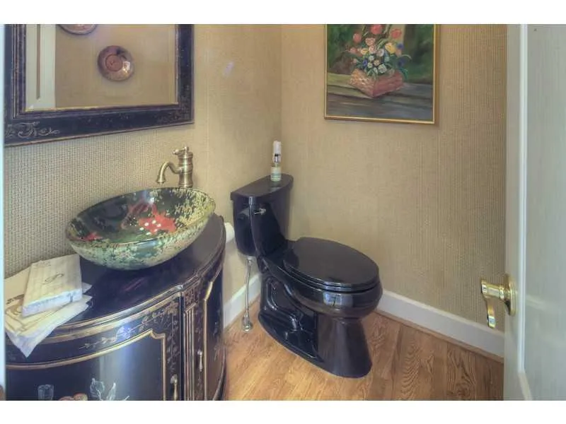 235 Woodchase Close, Atlanta, Georgia 30319, 5 Bedrooms Bedrooms, ,4 BathroomsBathrooms,Residential,Sold,235 Woodchase Close,5005204