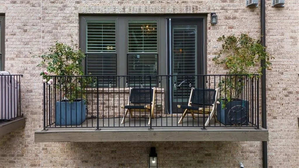 6645 Cadence Boulevard, Atlanta, Georgia 30328, 3 Bedrooms Bedrooms, ,4 BathroomsBathrooms,Residential,For Sale,6645 Cadence Boulevard,7676330