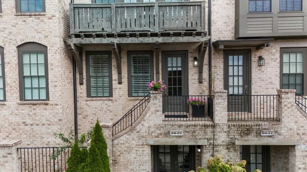 6645 Cadence Boulevard, Atlanta, Georgia 30328, 3 Bedrooms Bedrooms, ,4 BathroomsBathrooms,Residential,For Sale,6645 Cadence Boulevard,7676330