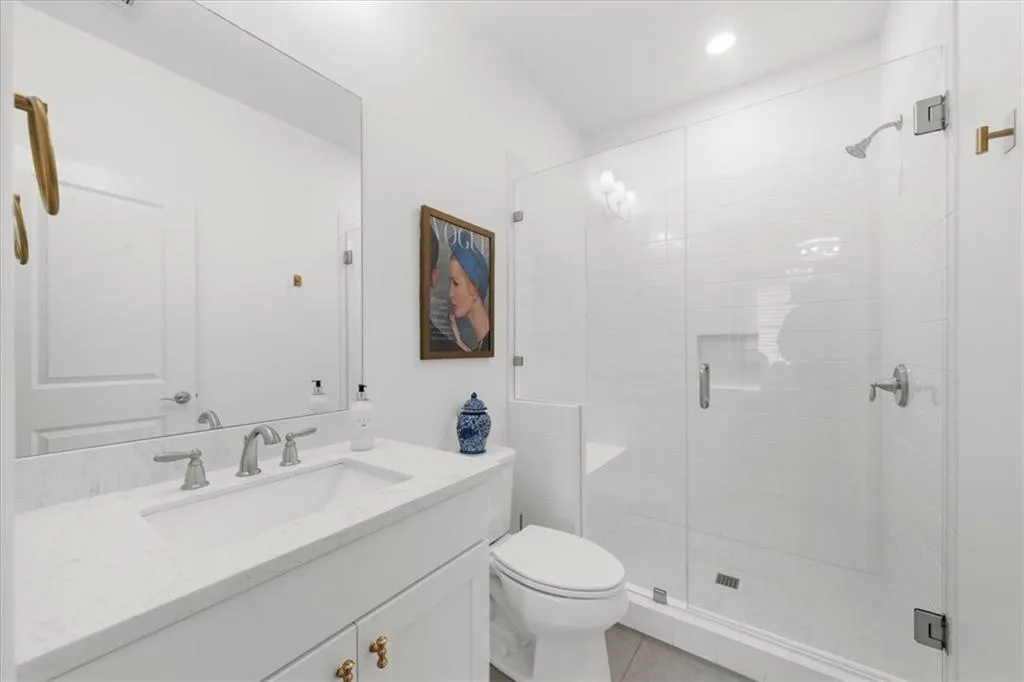 6645 Cadence Boulevard, Atlanta, Georgia 30328, 3 Bedrooms Bedrooms, ,4 BathroomsBathrooms,Residential,For Sale,6645 Cadence Boulevard,7676330