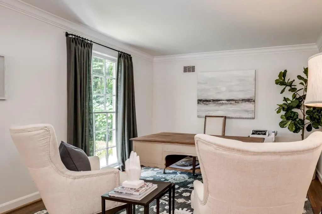 394 Pine Forest Road, Atlanta, Georgia 30342, 3 Bedrooms Bedrooms, ,2 BathroomsBathrooms,Residential,Sold,394 Pine Forest Road,6587445