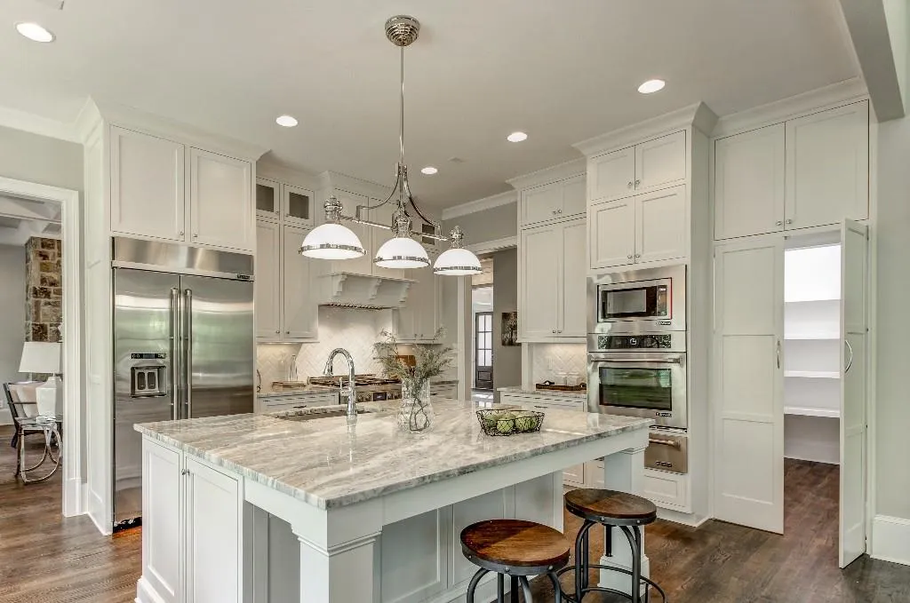 53 Mount Paran Road Ne, Sandy Springs, Georgia 30342, 6 Bedrooms Bedrooms, ,5 BathroomsBathrooms,Residential,Sold,53 Mount Paran Road Ne,5573654