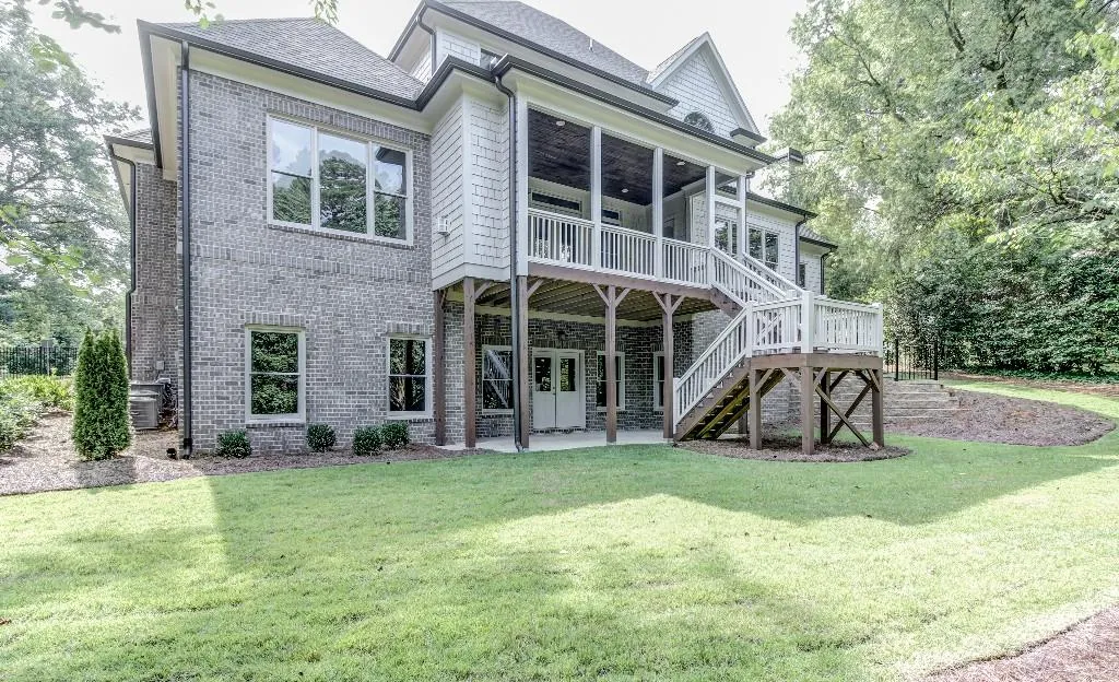 53 Mount Paran Road Ne, Sandy Springs, Georgia 30342, 6 Bedrooms Bedrooms, ,5 BathroomsBathrooms,Residential,Sold,53 Mount Paran Road Ne,5573654