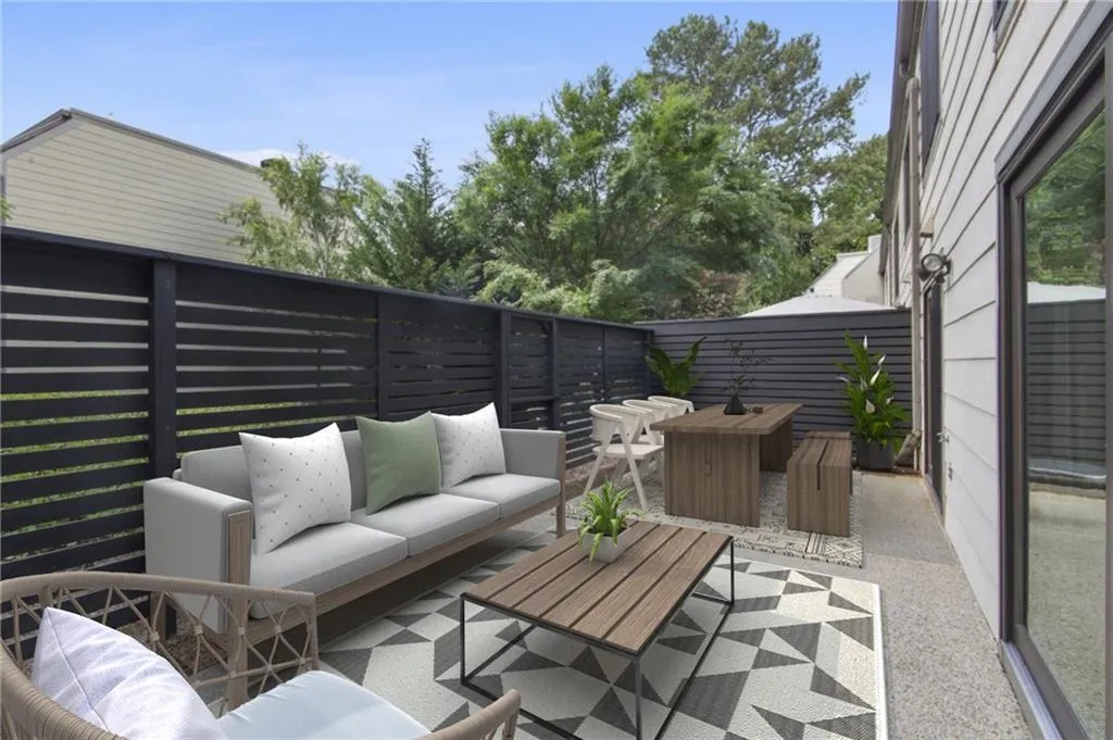 41 Forrest Place, Atlanta, Georgia 30328, 3 Bedrooms Bedrooms, ,2 BathroomsBathrooms,Residential,Sold,41 Forrest Place,7054062
