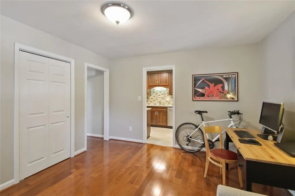 41 Forrest Place, Atlanta, Georgia 30328, 3 Bedrooms Bedrooms, ,2 BathroomsBathrooms,Residential,Sold,41 Forrest Place,7054062